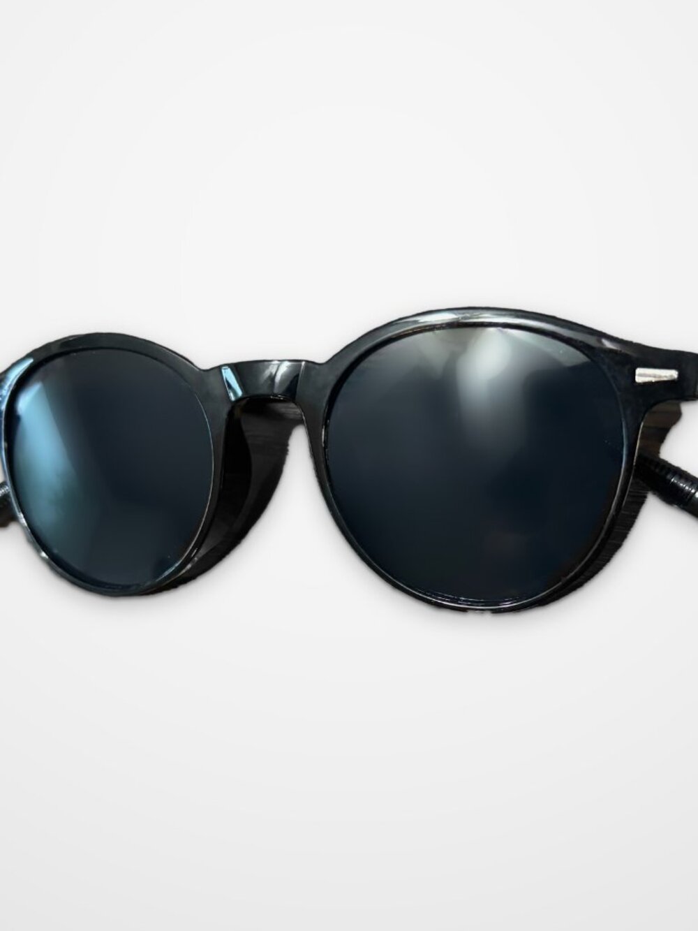 Retro Round Sunglasses Black Keyhole Bridge Vintage Y2K Unisex UV400 Shades